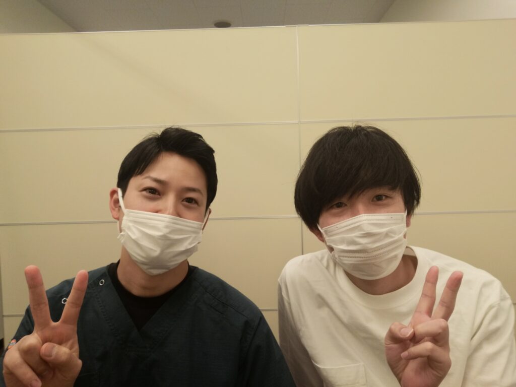 姿勢矯正で肩こりが楽になりました。