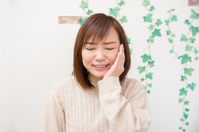 更年期の肩こり頭痛は食いしばりから？町田の自律神経ケア整体