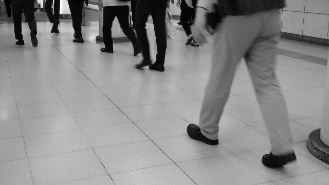 【町田】男性にも更年期がある？やる気が出ない・抜けない疲れを自律神経ケアで改善